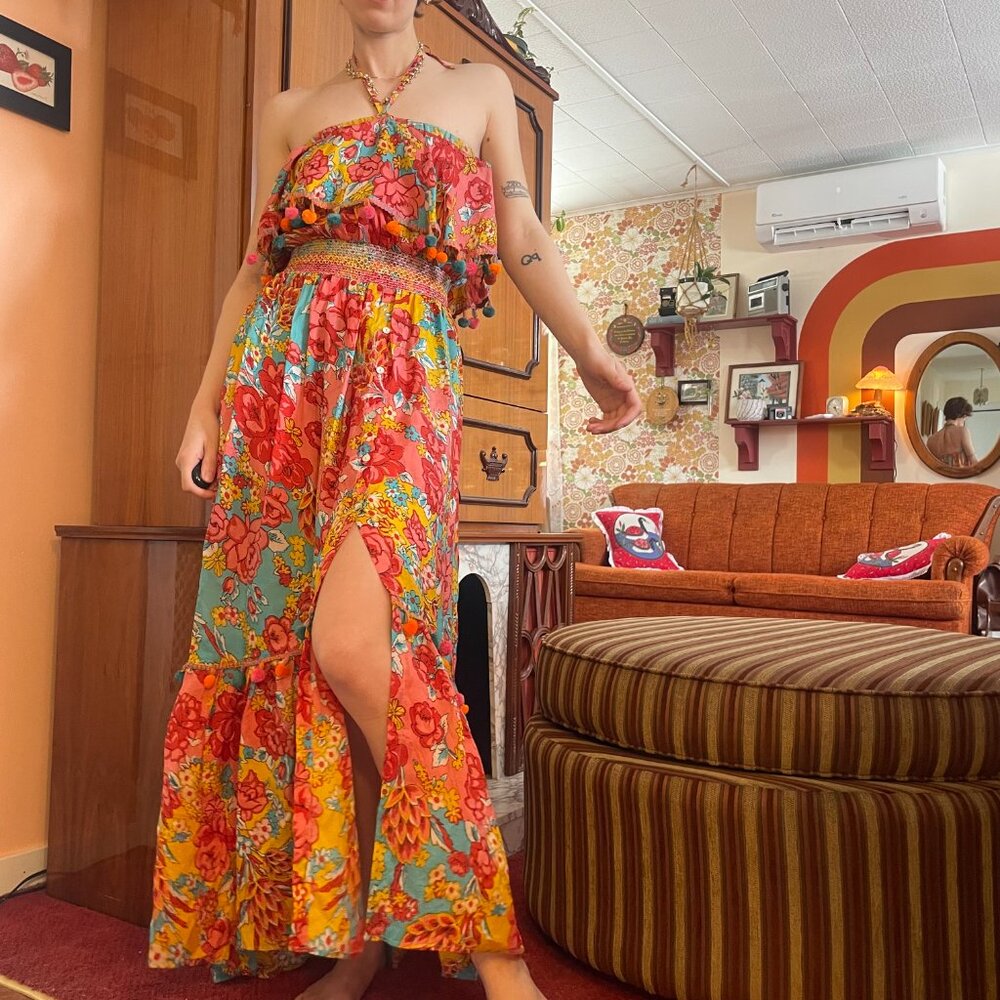 100% silk floral pattern pom pom strapless off the shoulder summer dress!